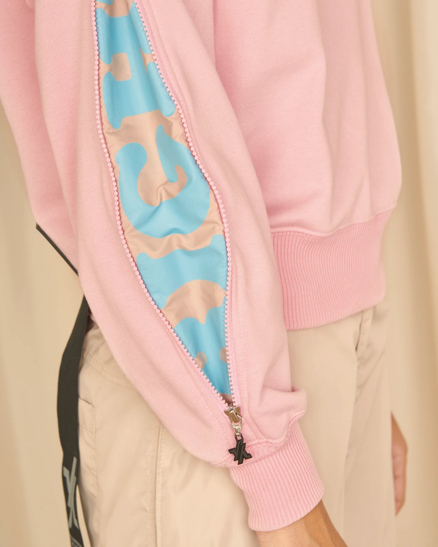 2 TYPES SWEATER
