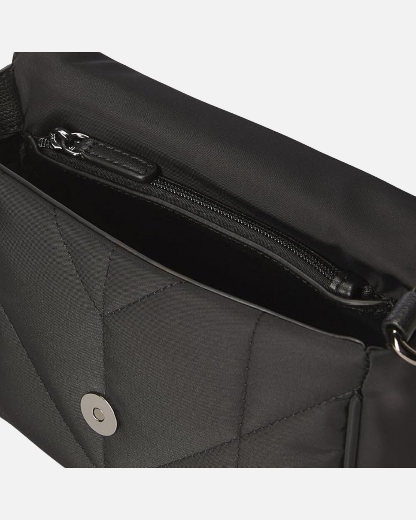 KARL  PARIS CARA MESSENGER