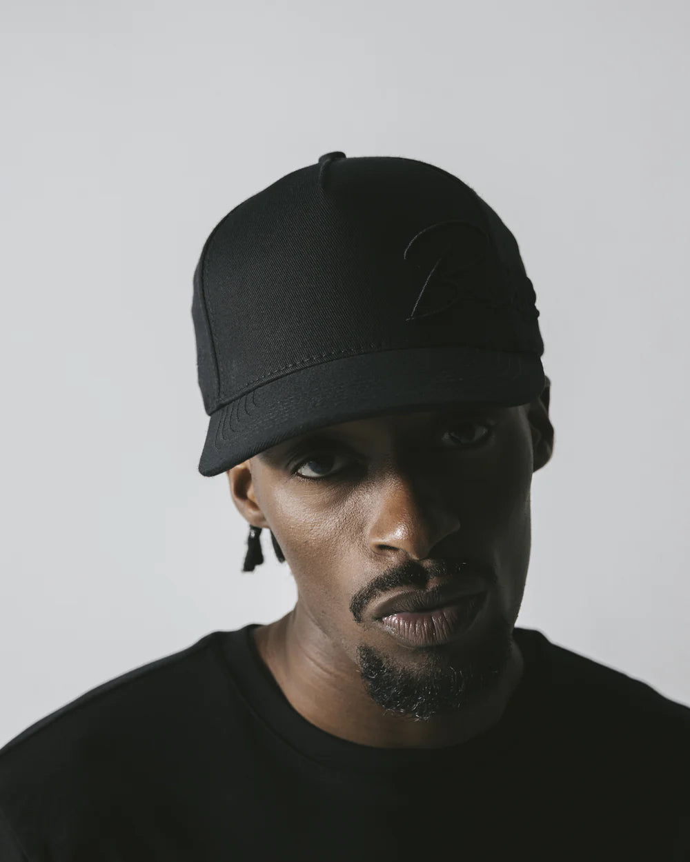 VERILIO BLACK CAP